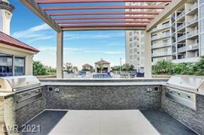 200 West Sahara Avenue 2211 Property Photo 38