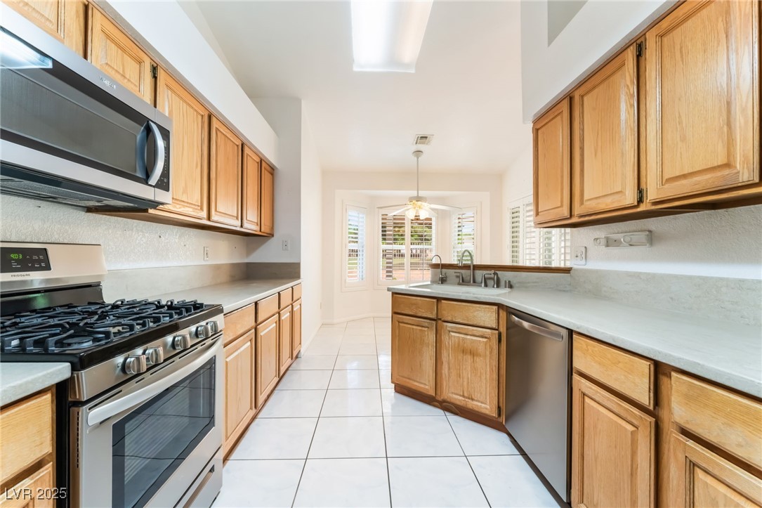 5029 Pacific Grove Drive Property Photo 19