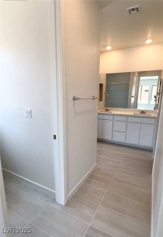 5407 Splendido Avenue Property Photo 8