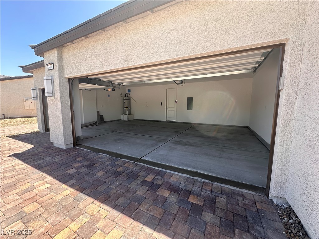 5407 Splendido Avenue Property Photo 14