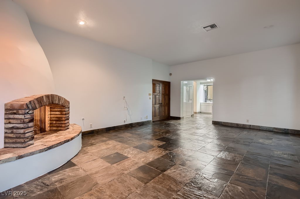 1 Quail Run Road Property Photo 33