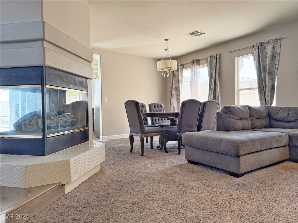 9509 Arrowhead Falls Court Property Photo 12