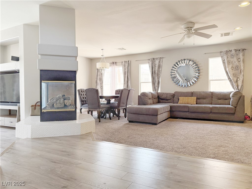 9509 Arrowhead Falls Court Property Photo 15
