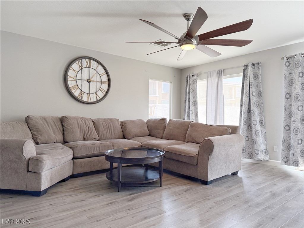 9509 Arrowhead Falls Court Property Photo 23