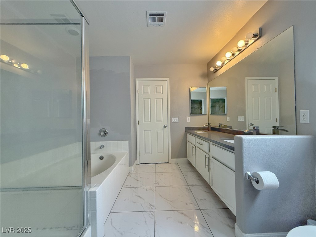 9509 Arrowhead Falls Court Property Photo 46
