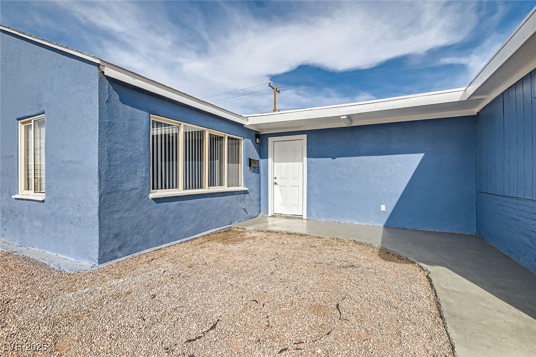 143 Constitution Avenue Property Photo 2