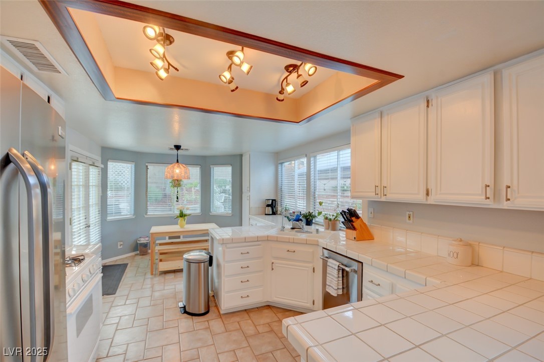 4517 Inez Drive Property Photo 17