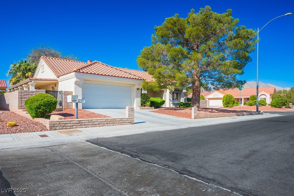 8813 Sundial Drive Property Photo 1