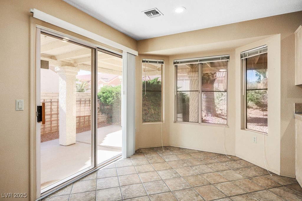 8813 Sundial Drive Property Photo 13