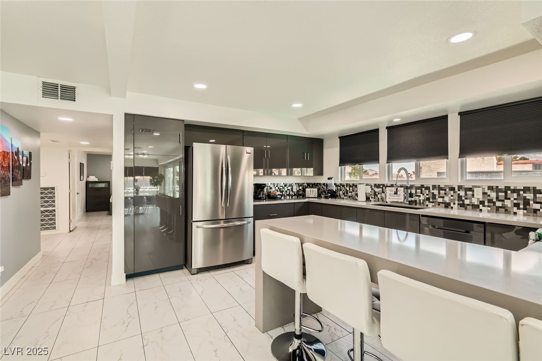 2520 Castlesands Way Property Photo 14