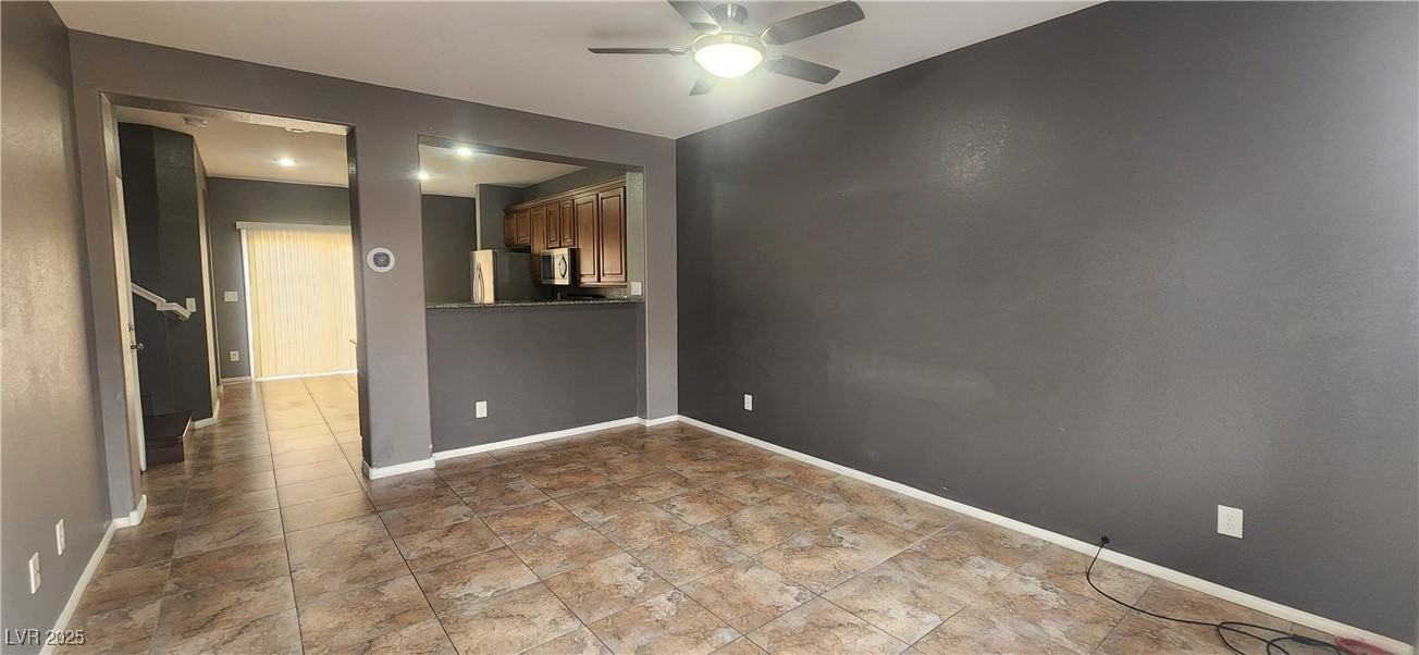6120 Crow Butte Court Property Photo 4