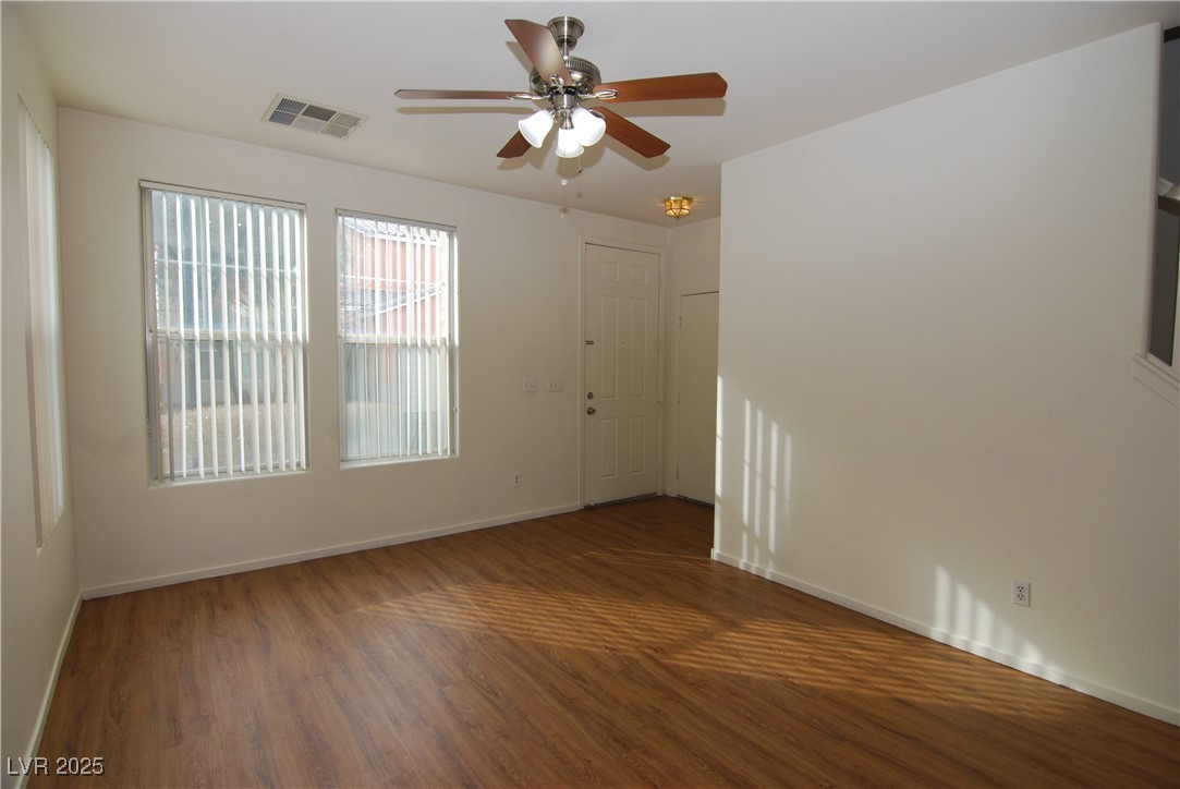 2520 Living Rock Street Property Photo 5