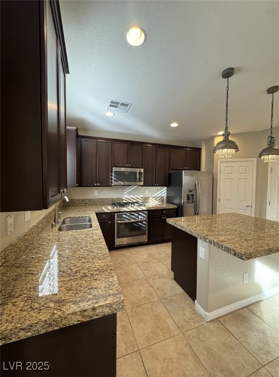 10403 Palmadora Street Property Photo 4