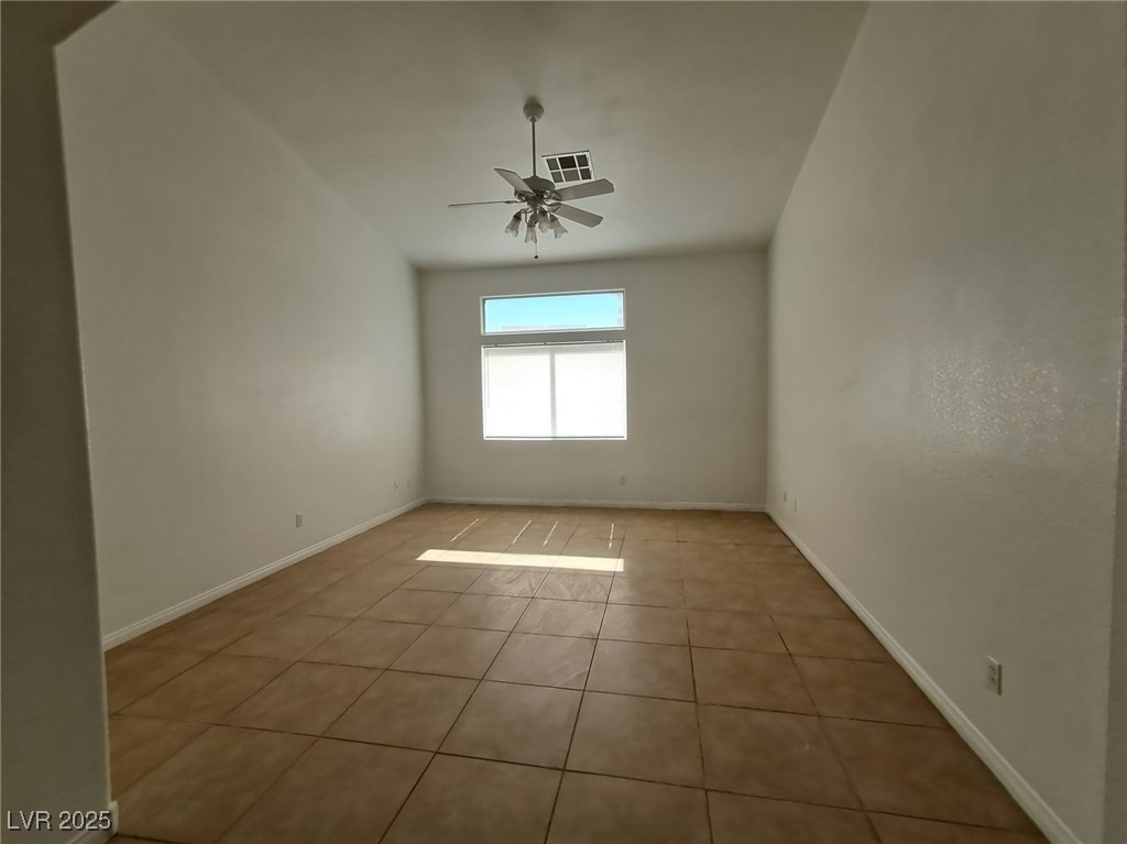 2642 Sunday Grace Drive Property Photo 5