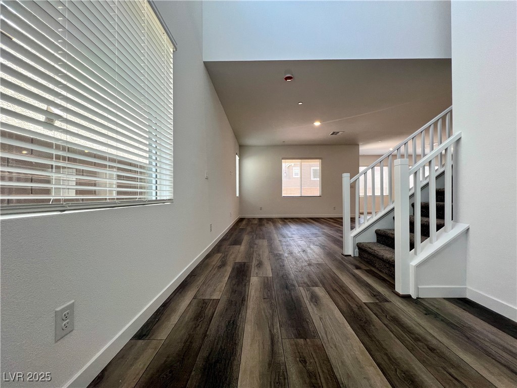 308 Mount Tyndall Street Property Photo 2