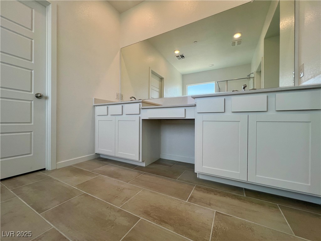 312 Mount Tyndall Street Property Photo 29