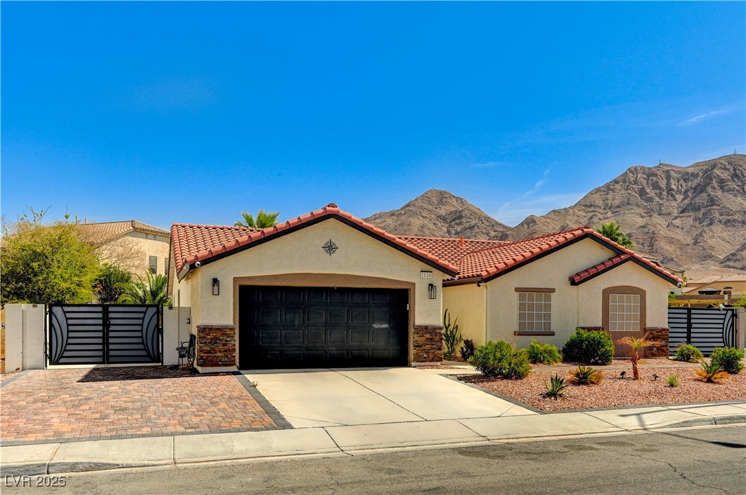 1110 Azure Heights Place Property Photo