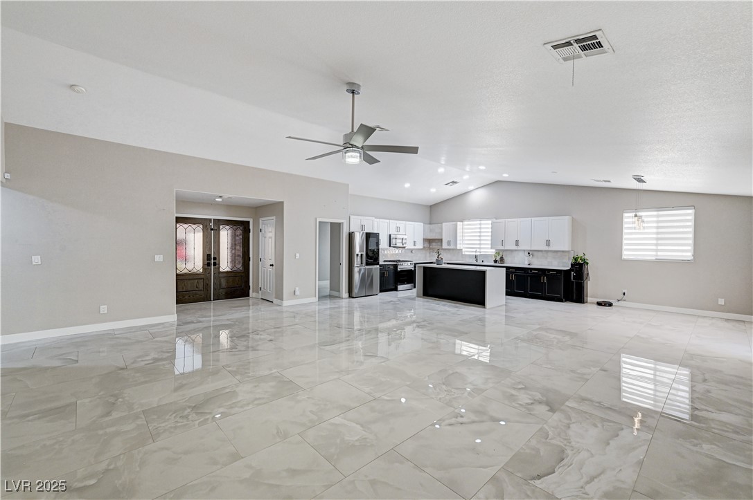 1110 Azure Heights Place Property Photo 8