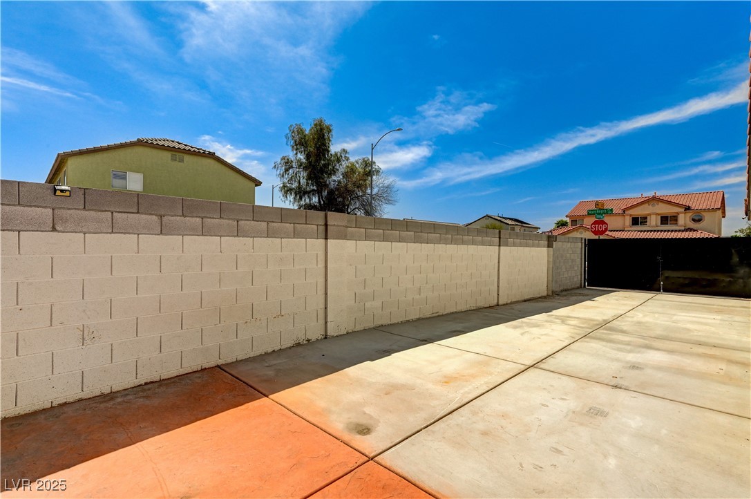 1110 Azure Heights Place Property Photo 36