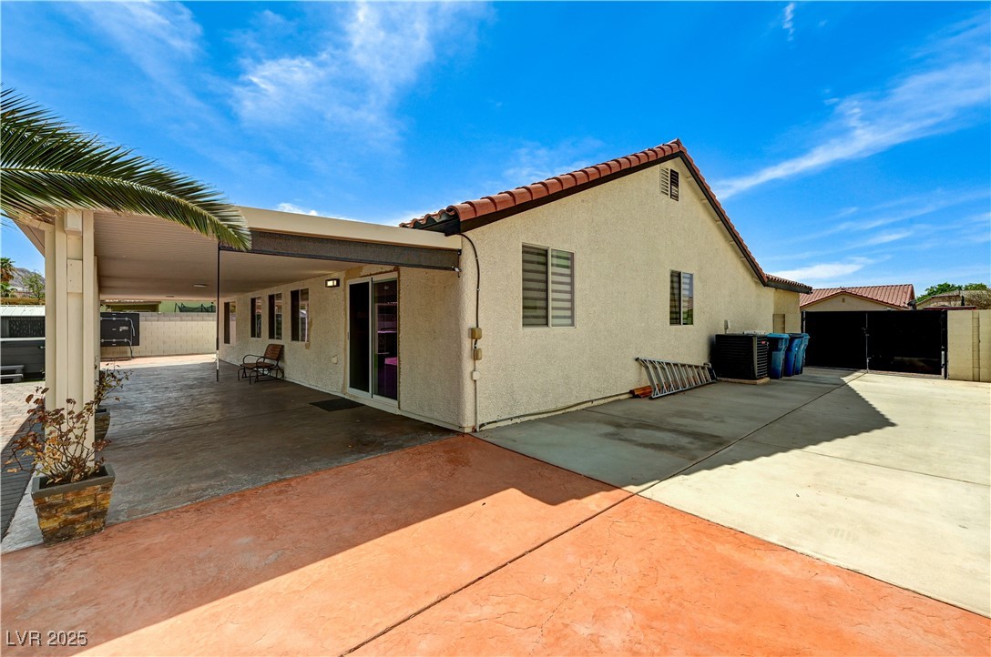 1110 Azure Heights Place Property Photo 44