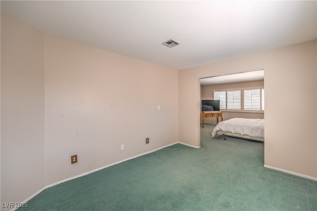 1009 Nawkee Drive Property Photo 27