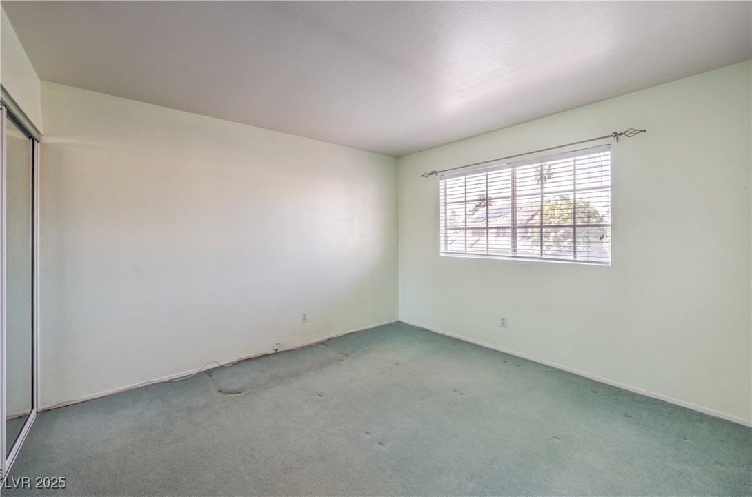 1009 Nawkee Drive Property Photo 33