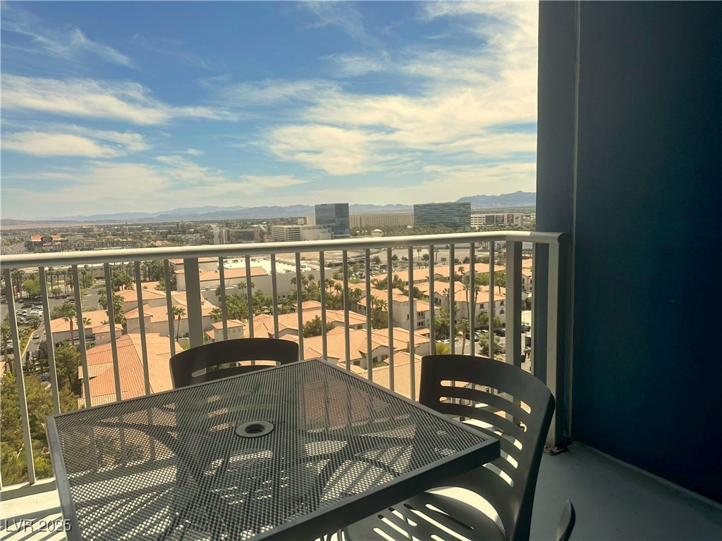 211 East Flamingo Road 1012 Property Photo 24