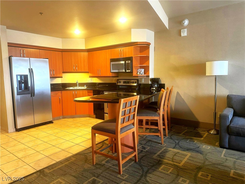 211 East Flamingo Road 1012 Property Photo 39