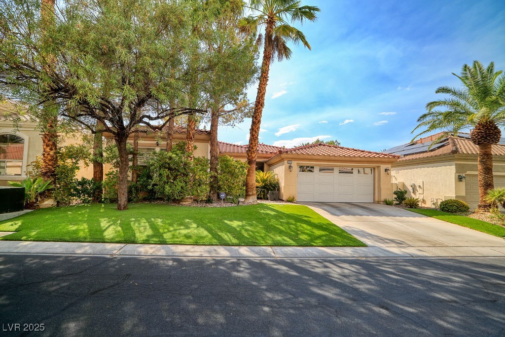 129 Chateau Whistler Court Property Photo 3