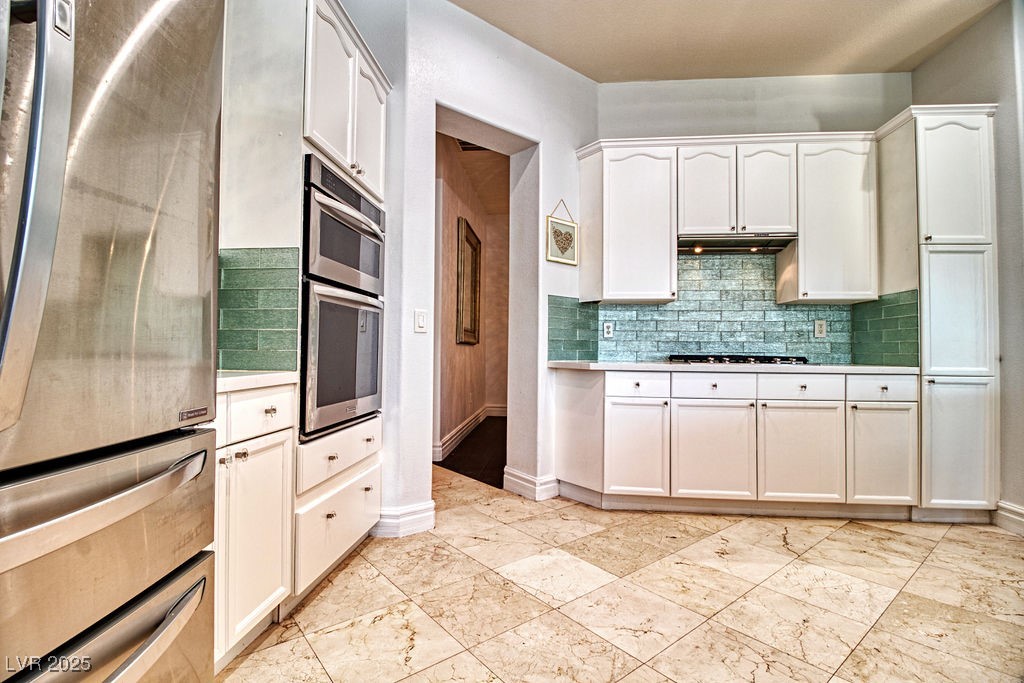 129 Chateau Whistler Court Property Photo 22