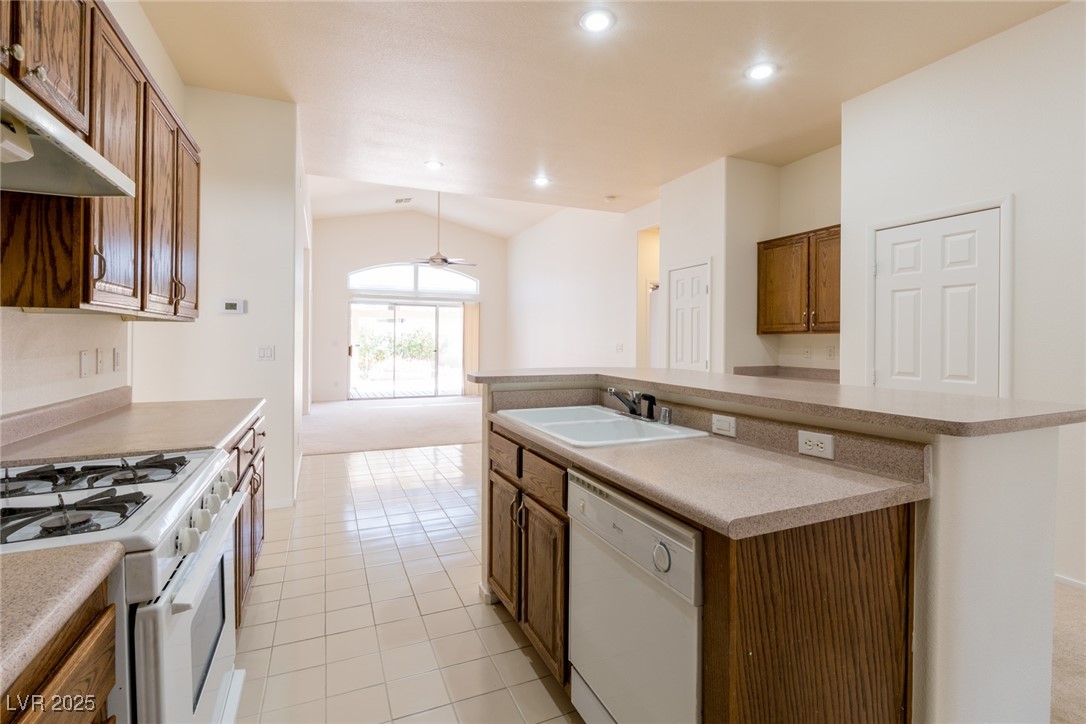 8249 Jo Marcy Drive Property Photo 7