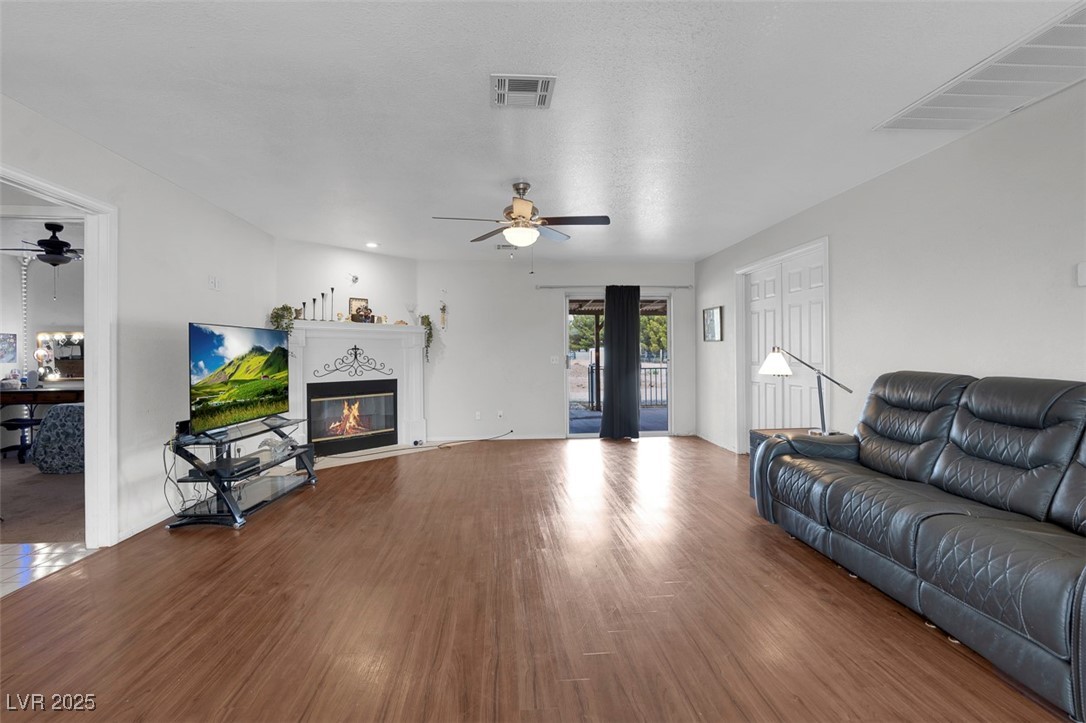 1800 Red Rock Drive Property Photo 10