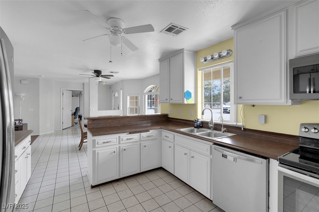 1800 Red Rock Drive Property Photo 17