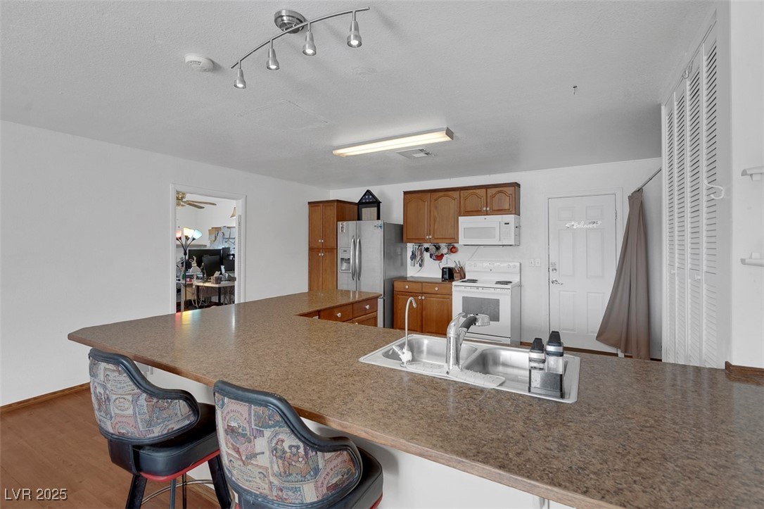 1800 Red Rock Drive Property Photo 28