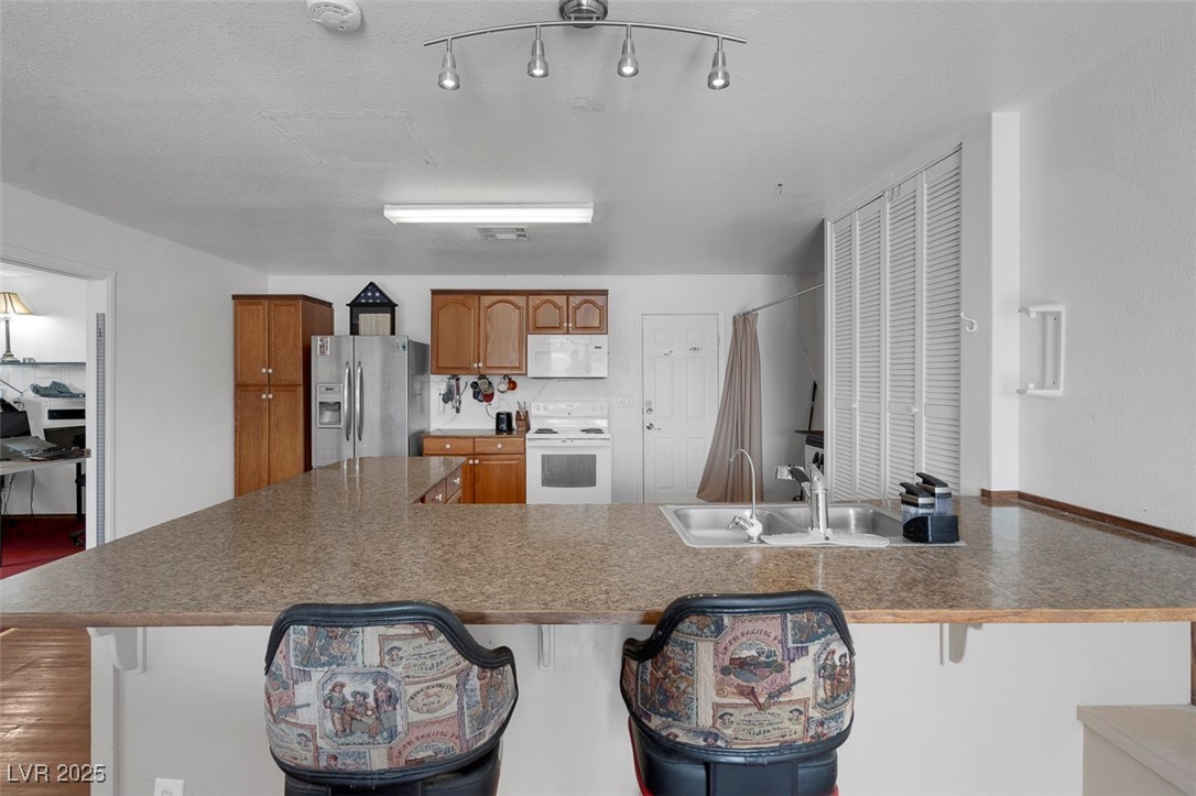 1800 Red Rock Drive Property Photo 29