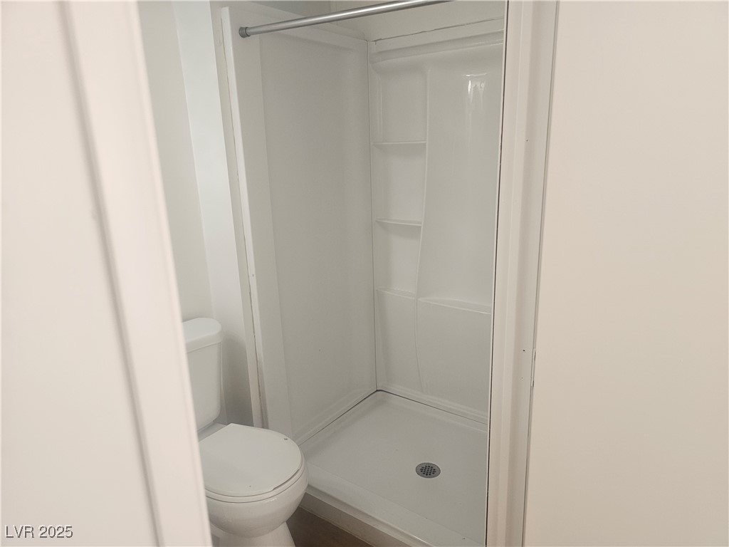 1421 West Irons Street Property Photo 15