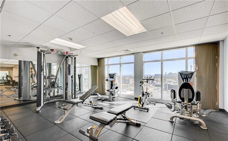 150 North Las Vegas Boulevard 818 Property Photo 24