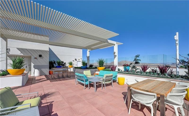 150 North Las Vegas Boulevard 818 Property Photo 27