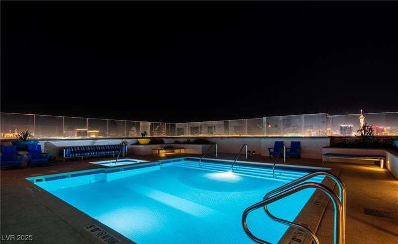150 North Las Vegas Boulevard 818 Property Photo 34