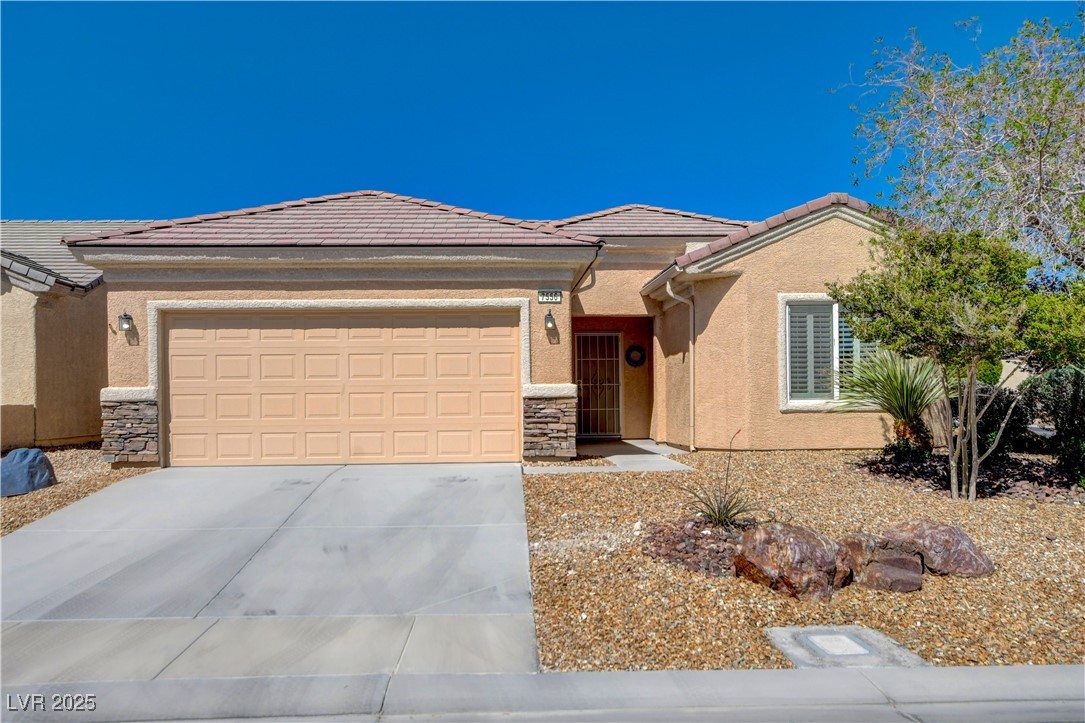 7556 Wingspread Street Property Photo 2
