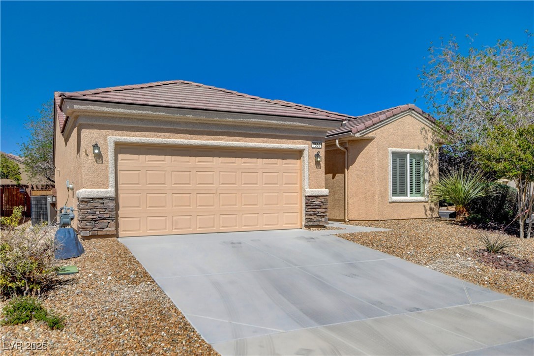 7556 Wingspread Street Property Photo 4
