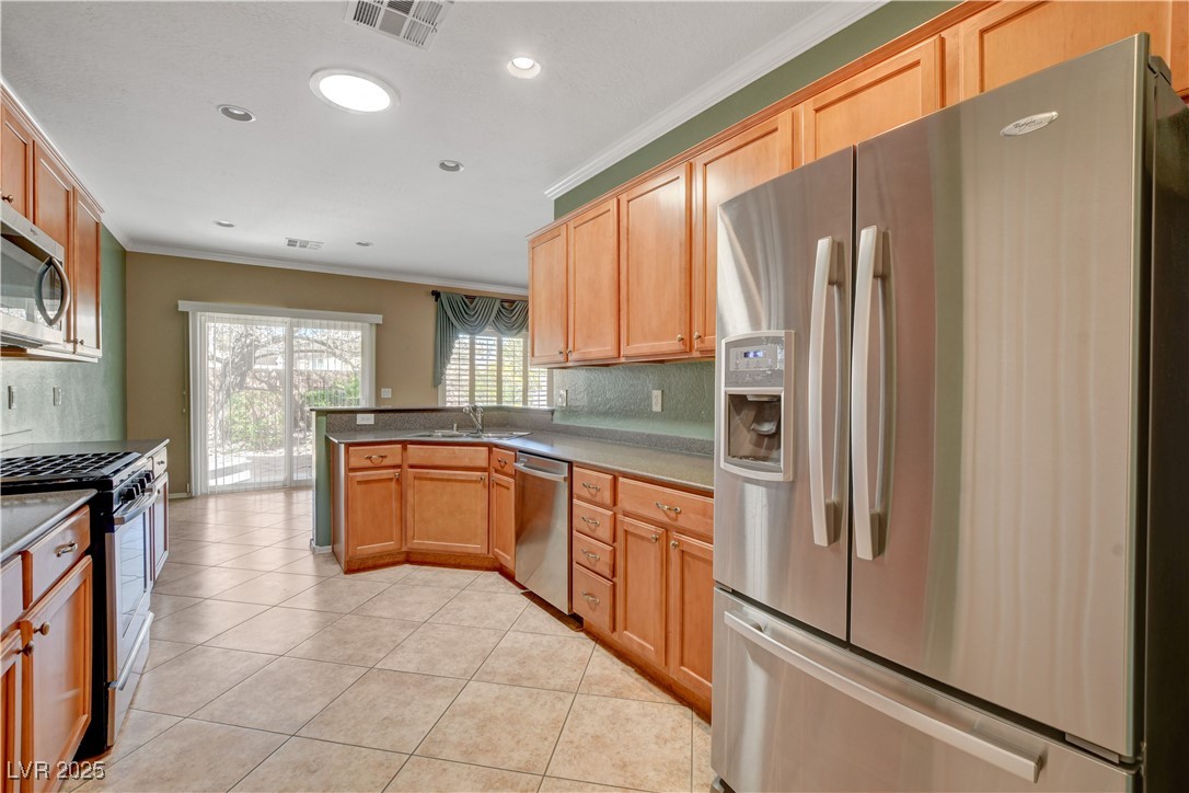 7556 Wingspread Street Property Photo 14