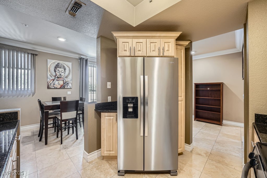 220 East Flamingo Road 402 Property Photo 14