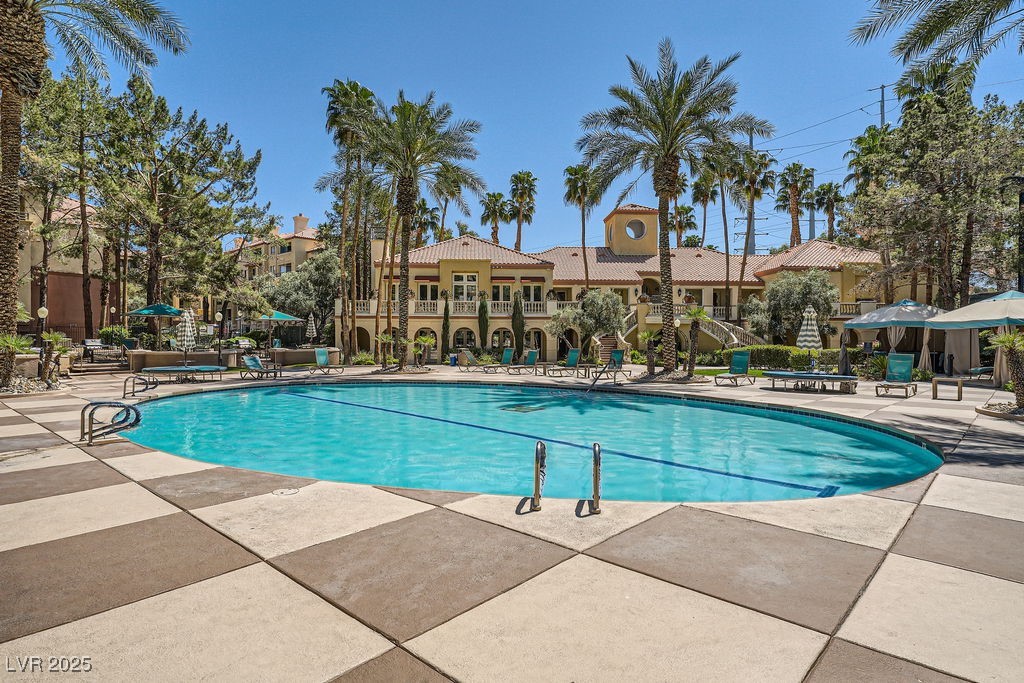 220 East Flamingo Road 402 Property Photo 15