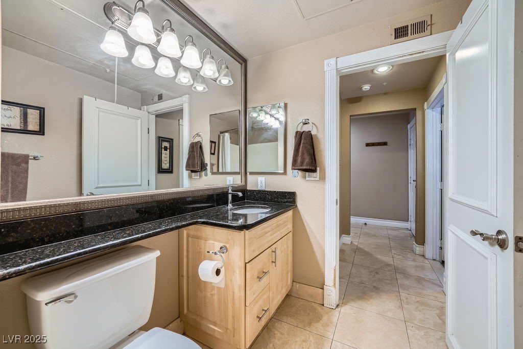 220 East Flamingo Road 402 Property Photo 20
