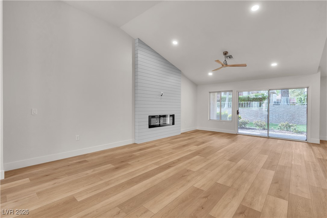8537 Glenmount Drive Property Photo 14