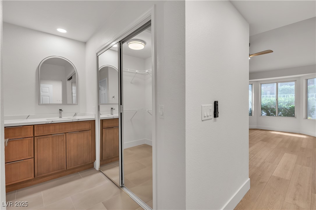 8537 Glenmount Drive Property Photo 18