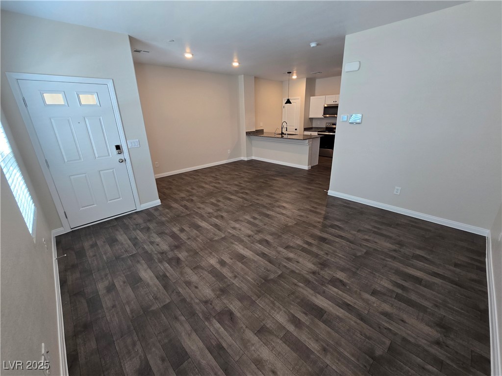 531 Thistleberry Avenue Property Photo 6