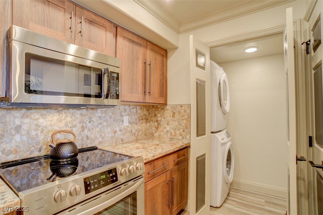 555 East Silverado Ranch Boulevard 2110 Property Photo 11