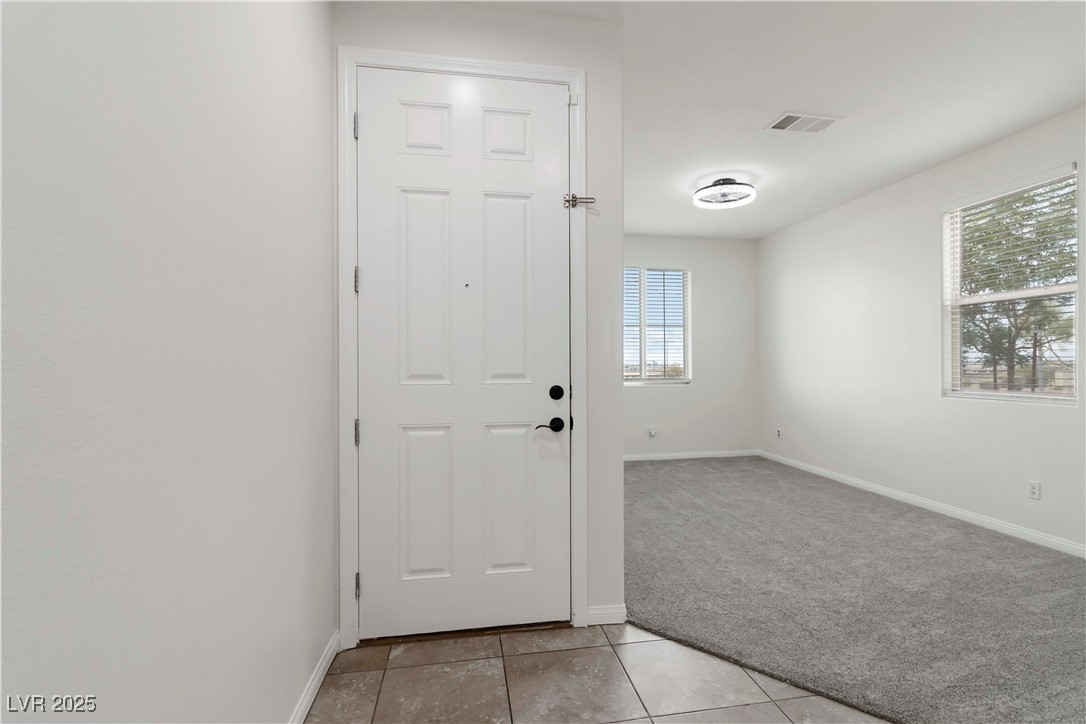 5317 Golden Melody Lane Property Photo 4